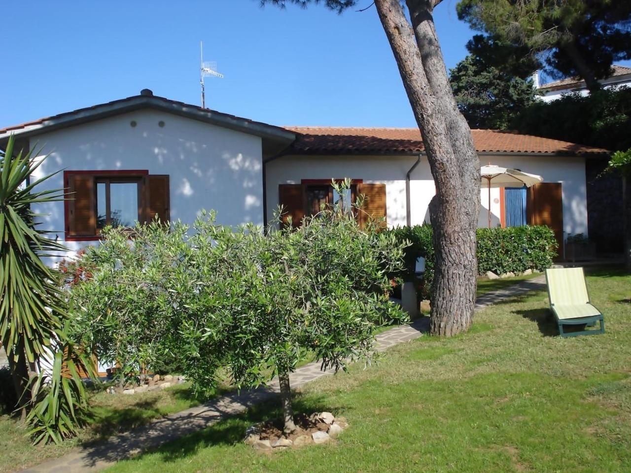 Apartment Villasoledad Per Vacanze
