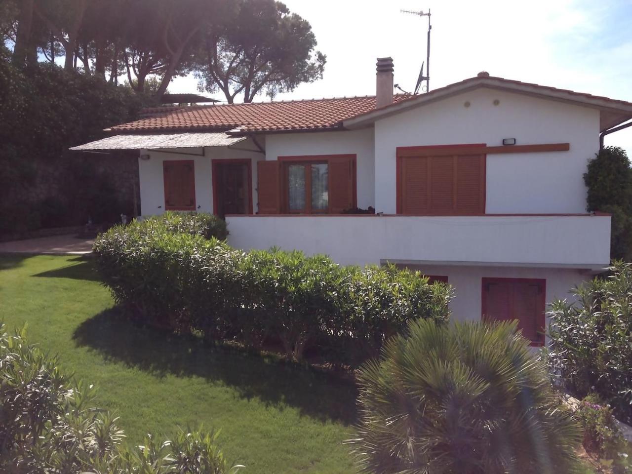 Apartment Villasoledad Per Vacanze